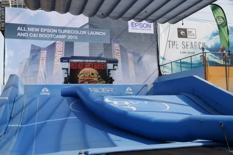 เอปสันเขย่าวงการเครื่องพิมพ์อุตสาหกรรมสิ่งทอและป้ายโฆษณา ประกาศลดราคาน้ำหมึกแท้มากกว่าครึ่ง