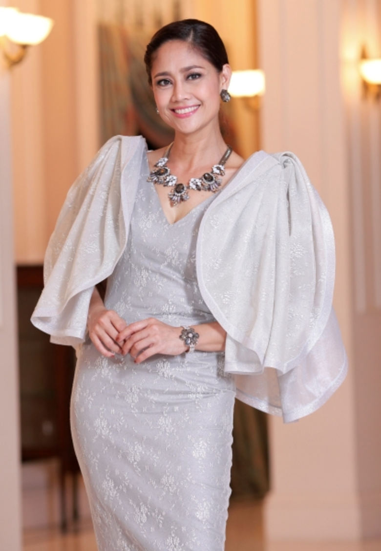 นานๆ จะรับเล่นละครให้แฟนๆ หายคิดถึงซะที บ...