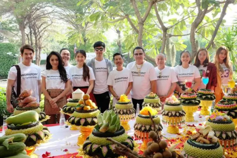 ช่องเวิร์คพอยท์ ได้ฤกษ์บวงสรวงเปิดกล้องซิทคอมเรื่องใหม่!! “จ่าเริง เซิ้งยับ”