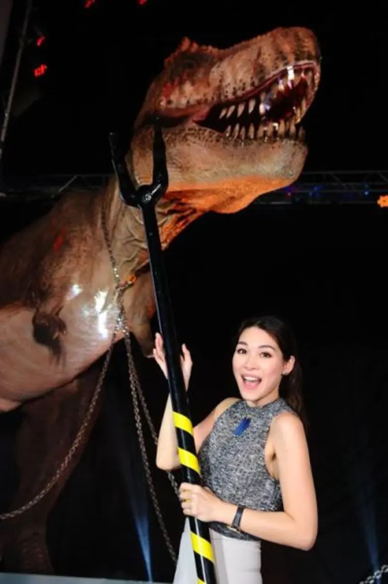 3 ประสาน พลังแห่งวงการบันเทิงไทย เฟรชแอร์ - เวิร์คพอยท์ฯ - ไร้ท์แมน ผนึกกำลังร่วมกับ ดิ เอ็มดิสทริค เปิดตัว "ไดโนซอร์ แพลนเน็ต" แหล่งท่องเที่ยวแห่งใหม่ใจกลางเมือง