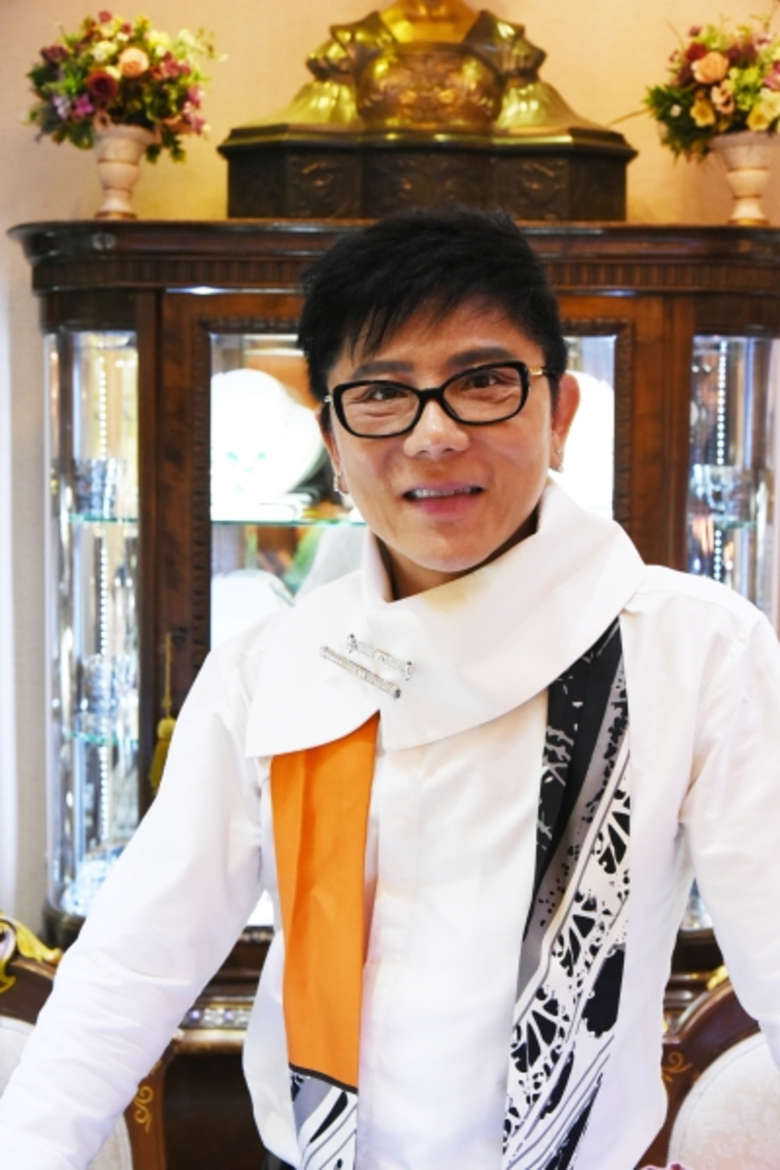 แจกตู้มแตก! เข้าฟรี มีเพชรใส่- โครงการชูช...