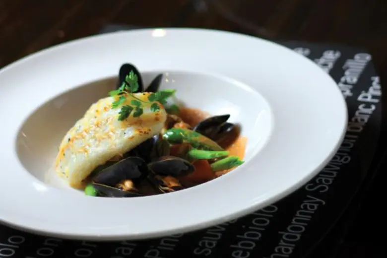 ตลอดเดือนมีนาคม 2559 ตั้งแต่เวลา 18.00 – ...