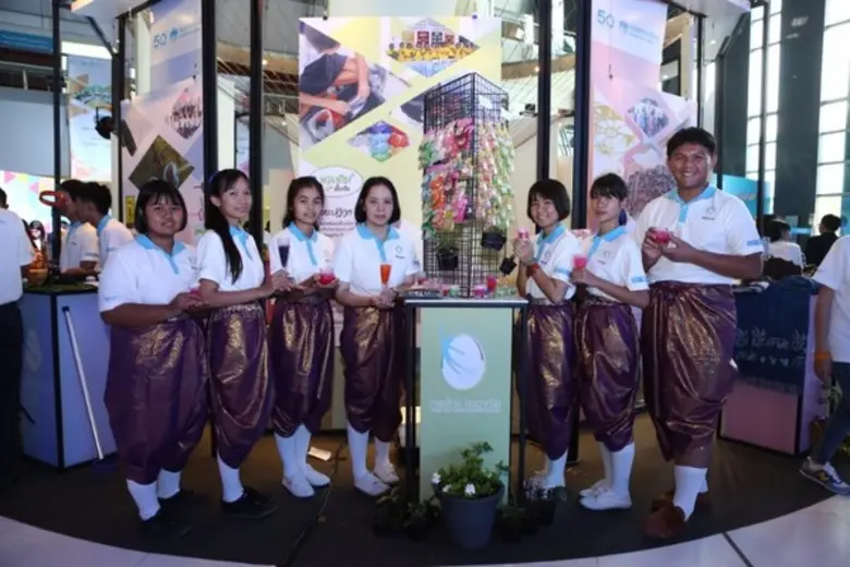 โรงเรียนกันทรารมณ์ จ.ศรีสะเกษ คว้าแชมป์ภา...