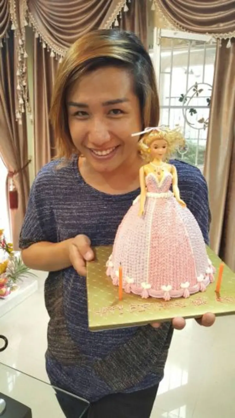 เซอร์ไพร้สเบิร์ธเดย์ หนึ่ง เอพริล ผู้จัดละคร "ดาวย้อมแสง"