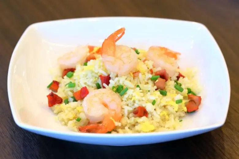 ฮ่องกง สุกี้ สาขาเพลินนารี่มอลล์ (วัชรพล)...