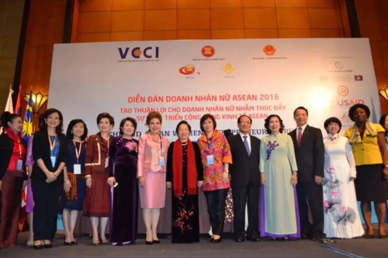 พม. เข้าร่วมการประชุม The 2nd ASEAN Women Entrepreneurs Forum พร้อมนำ ๑๐ สตรีไทย รับรางวัลสตรีผู้ประกอบการผู้มีผลงานโดดเด่น ที่ประเทศเวียดนาม