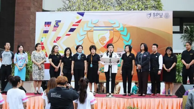 อาจารย์เปรมจิต เสาวคนธ์ รองอธิการบดีมหาวิ...