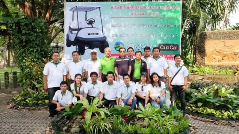 สนามกอล์ฟลานนา ร่วมกับ บ.บียอนด์ กรีน จำกัด เริ่มการให้บริการ Club Car Precedent