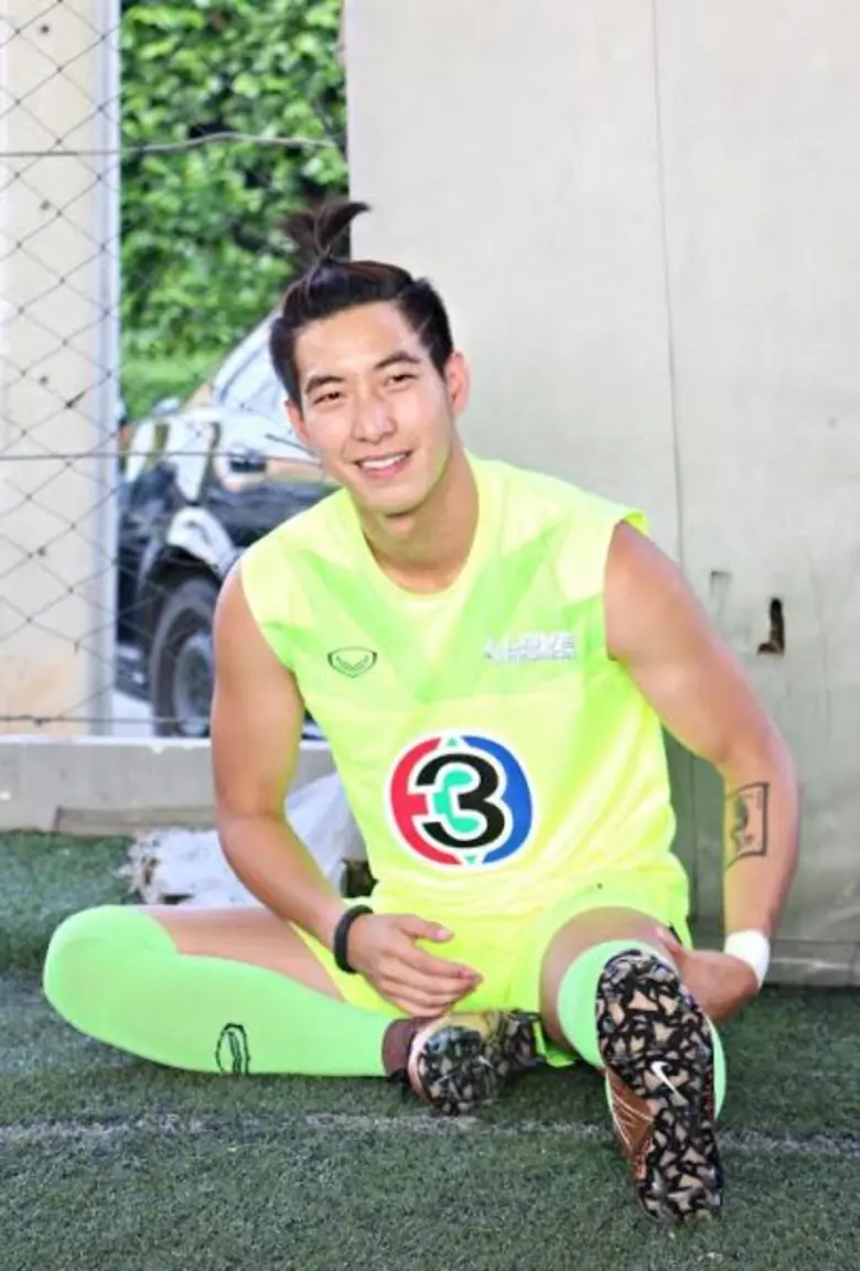 นักแสดงช่อง3 ฟิต ซุ่มซ้อมฟาดแข้ง เตรียมพร้อมลงสนาม งานมหกรรมความบันเทิงครบรอบ46ปี ไทยทีวีสีช่อง3