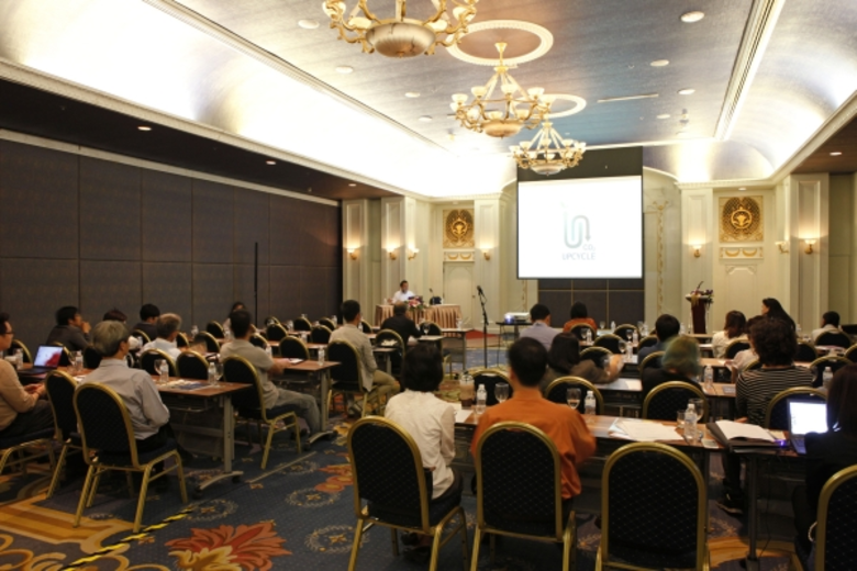 ผศ.ดร.สิงห์ อินทรชูโต หัวหน้าศูนย์สร้างสร...