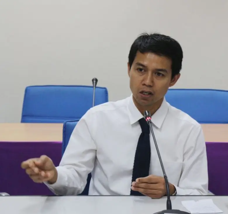 คณะมนุษยศาสตร์และสังคมศาสตร์ มหาวิทยาลัยท...