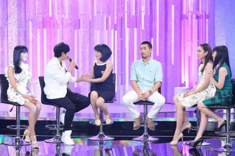 พิธีกรคนดัง ตั้ก มยุรา / กบ สุวนันท์ / เอ...