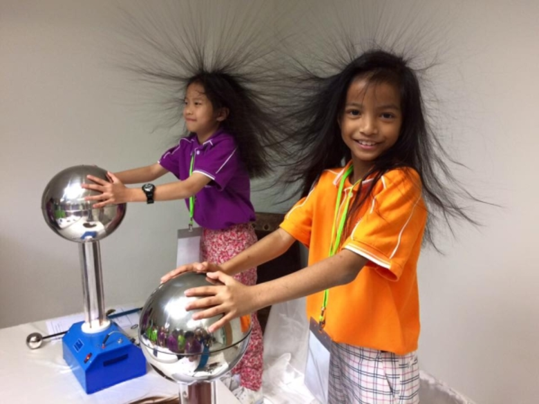 เด็กจิตรลดา บุก! แดนซินโครตรอน จุดประกายนักวิทย์รุ่นเยาว์