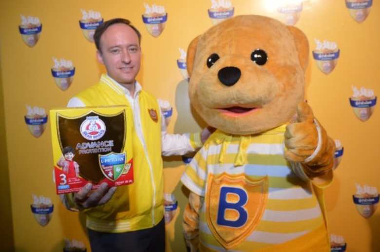 นมผงตราหมี โดย บริษัท เนสท์เล่ (ไทย) จำกั...