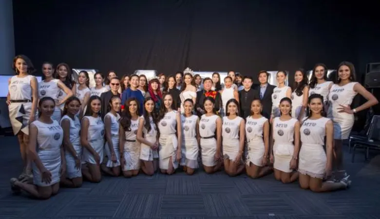 เปิดฉากมิสทิฟฟานี่ ยูนิเวิร์ส 2559 (Miss ...