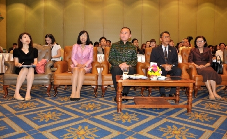 หม่อมหลวงปนัดดา ดิศกุล รัฐมนตรีประจำสำนัก...