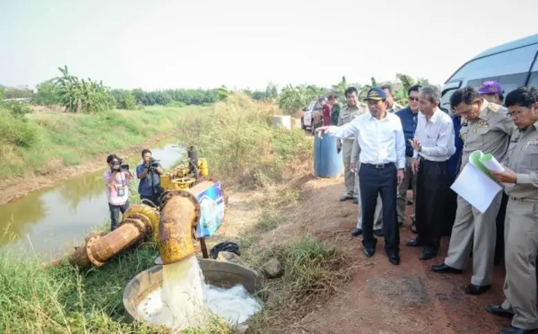 รมว.กษ. ลงพื้นที่ติดตามการปฏิบัติราชการของหน่วยงานในพื้นที่ในการแก้ไขปัญหาวิกฤตภัยแล้ง จ.ปราจีนบุรี