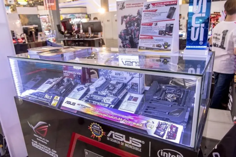 ASUS จัดกิจกรรมฉลองครบรอบ 10 ปี ในกลุ่มผลิตภัณฑ์ ROG (Republic of Gamers)