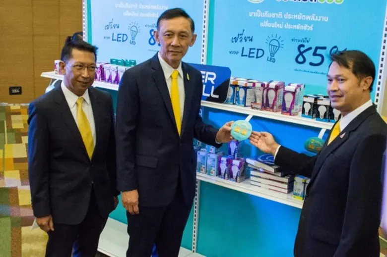 พลเอกอนันตพร กาญจนรัตน์ รัฐมนตรีว่าการกระ...