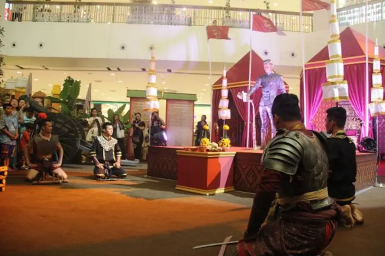 ตำนานกษัตริย์ผู้กอบกู้เอกราช สมเด็จพระนเรศวรมหาราช