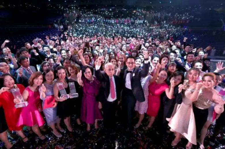 ดร.สุทธิพล ทวีชัยการ เลขาธิการคณะกรรมการก...