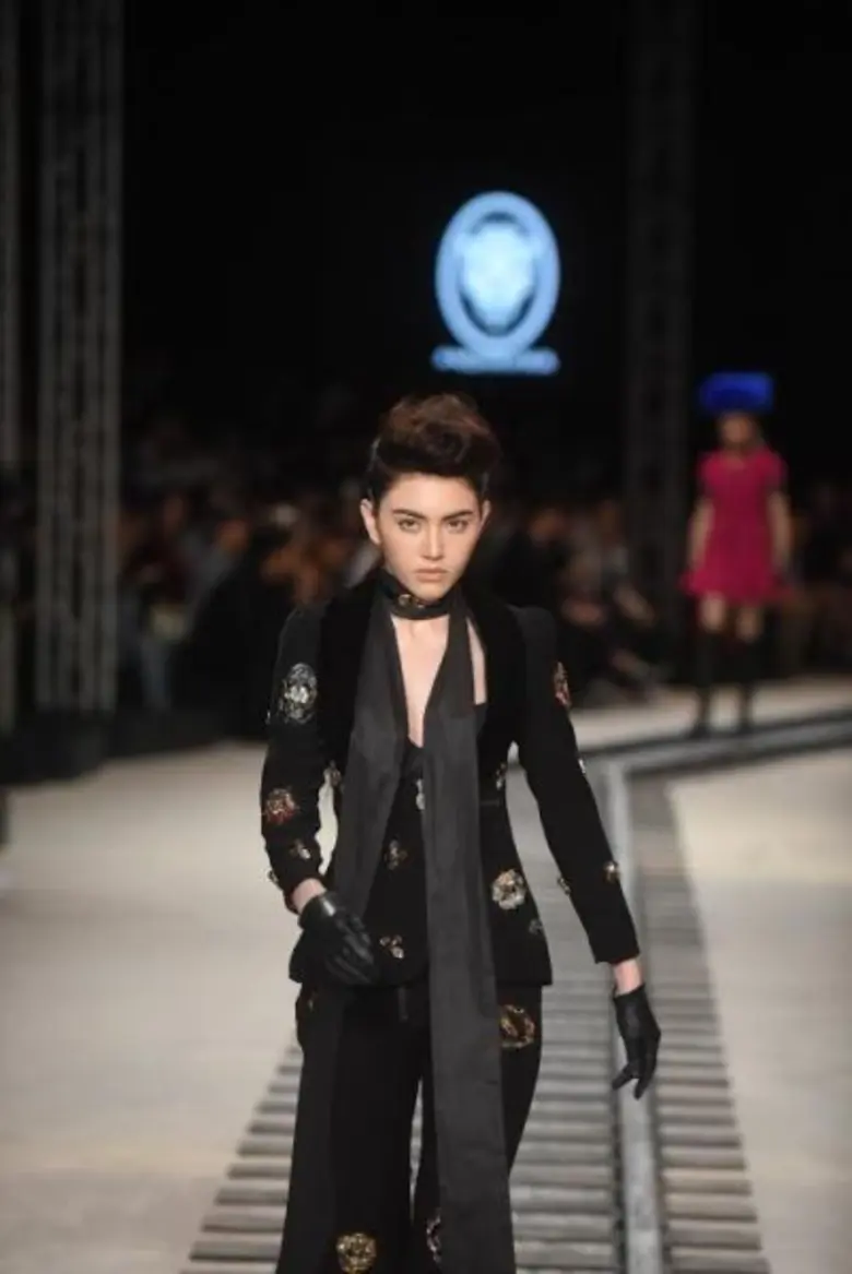 รันเวย์ร้อนฮอตฉ่า!!! รับฤดูกาลสปริง/ซัมเม...