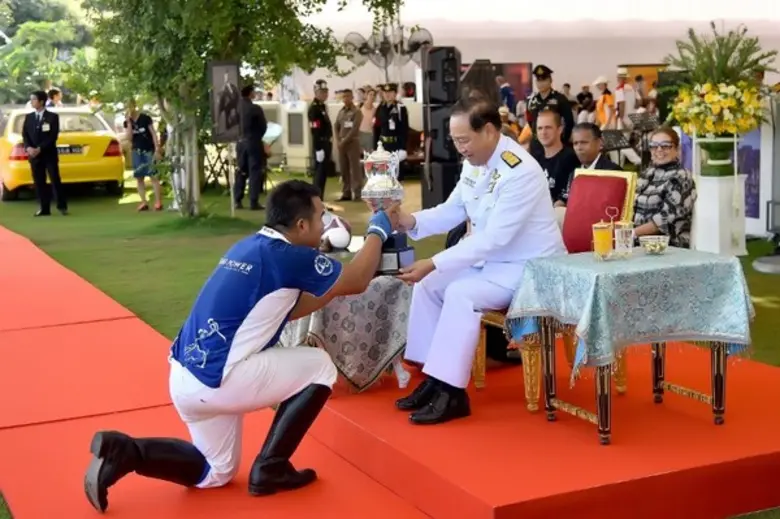 การแข่งขันโปโลช้างชิงถ้วยพระราชทานพระบาทส...