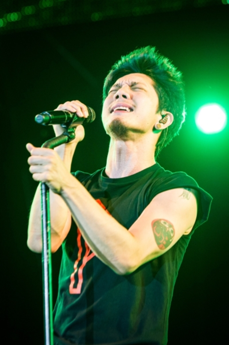 "โปเตโต้" ท้าทายชาวร็อคให้มาสัมผัสความมัน...