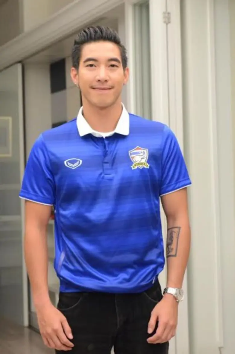 “โตโน่” ชวนคนไทยส่งใจเชียร์ “ทีมชาติไทย” ฟุตบอลนัดประวัติศาสตร์ “อิรัก-ไทย”