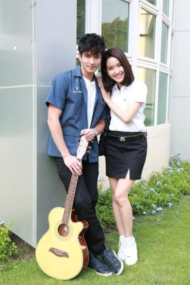 เริ่มต้นเดือนแห่งความร้อน กับความรักฉบับน...