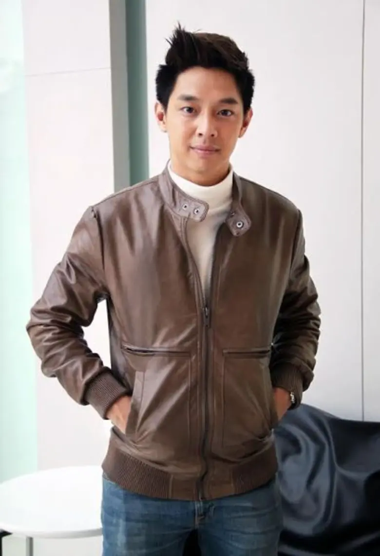 จากวงร็อคขาสั้น คอซอง จนกลายเป็นวงร็อคคุณ...