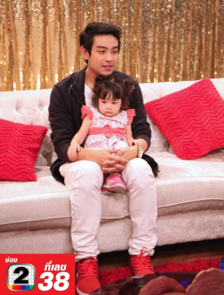 กลายเป็นคุณพ่อลูกอ่อนอย่างเต็มตัว สำหรับห...