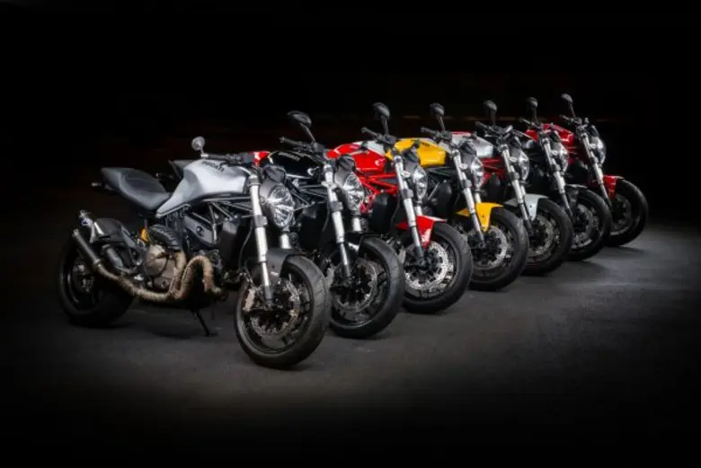 ดูคาติเปิดตัวโมเดลใหม่ 6 รุ่น พร้อมสานต่อตำนาน “ไมค์ เฮลวูด” ในงานมอเตอร์โชว์ 2016