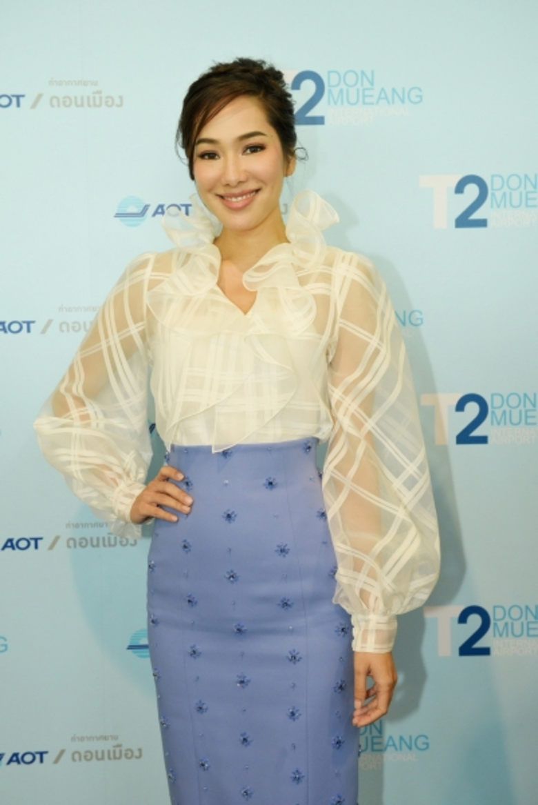 จอย - กันต์ ควงคู่ร่วมพิธีเปิดอาคารผู้โดยสารภายในประเทศ อาคาร 2 ท่าอากาศยานดอนเมืองอย่างเป็นทางการ