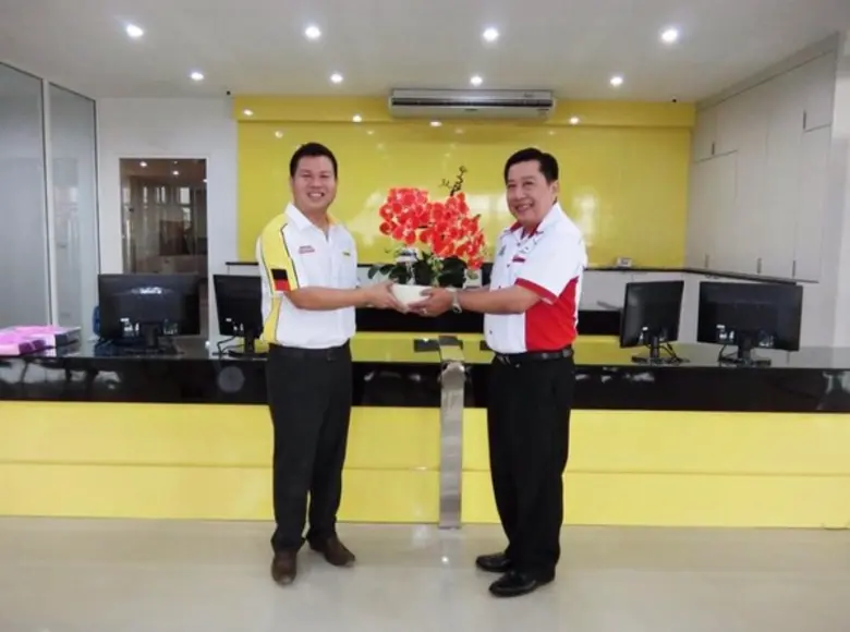 ดร.ถานันดร์ วัชโรทยางกูร ประธานบริหารบริษ...