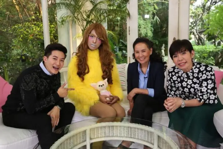 รายการ "คลับ ฟรายเดย์ โชว์ Base On Celeb ...