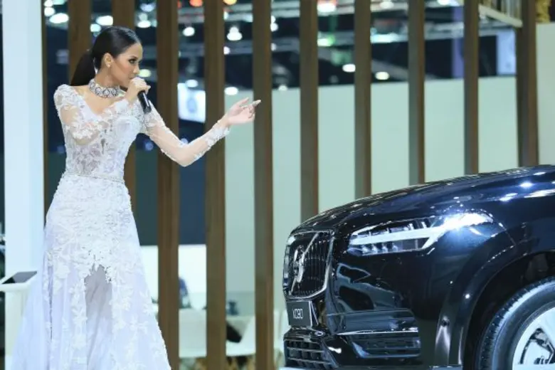 “วอลโว่” ให้ครบ ปลอดดาวน์ ปลอดดอก ปลอดภัย ในงาน “มอเตอร์โชว์ 2016” ดาวน์ 0% ดอกเบี้ย 0% นำทัพด้วย XC90 ชูนวัตกรรมความปลอดภัยรายแรกของโลก! และ V40 Cross Country D4 ใหม่ เร้าใจทุกเส้นทาง