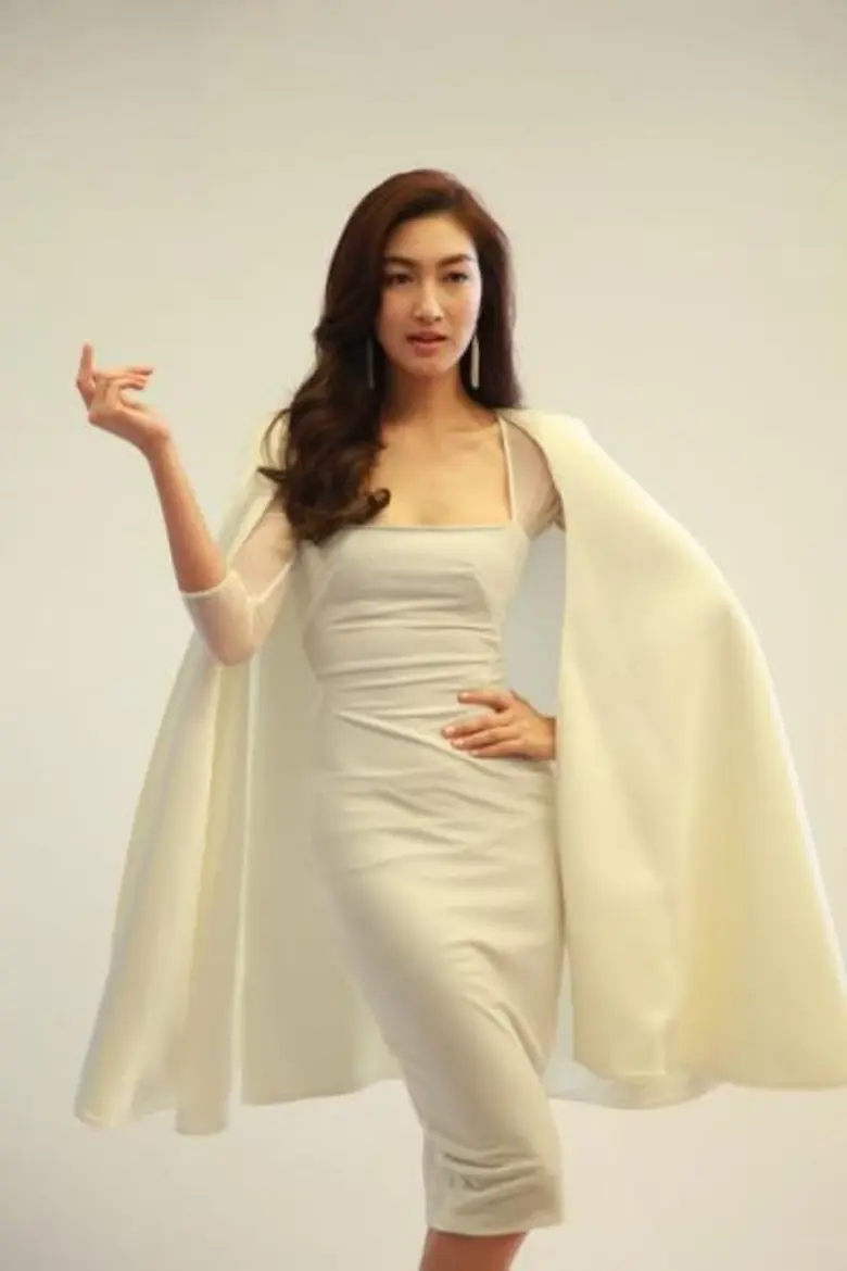 ซีรี่ส์เจ้าเวหา ฝั่งน้ำจรดฝั่งฟ้า ที่กำลั...