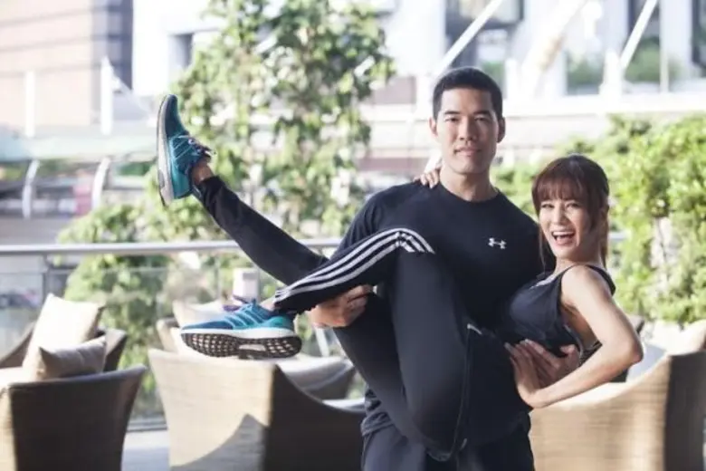 ทีวีไกด์: รายการ "WOODY (วู้ดดี้)" ถามตรง "ก้อยรัชวิน" แต่งงานกับ "ตูน บอดี้แสลม" เมื่อไหร่แน่??