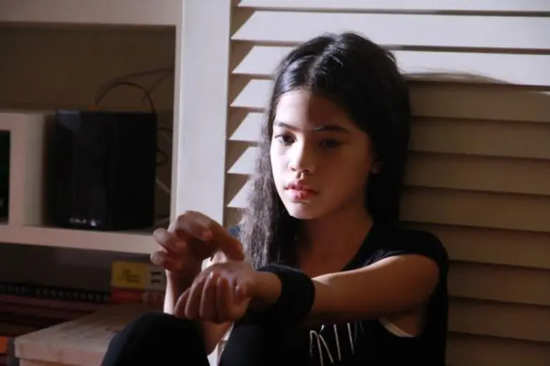 ชาร์เลท วาศิตา แจ๋ว....ตีบทแตก ถ่ายทอดบทบาทเด็กทำร้ายตัวเอง ในละครสะท้อนสังคม “วัยแสบสาแหรกขาด” จนแฟนละครอิน