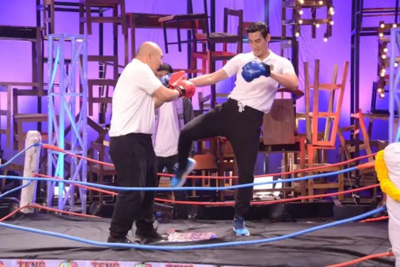 ทีวีไกด์: รายการ "เท่งโหน่ง วิทยาคม" ดุเดือด เลือดพล่านไปกับมวยไฟต์พิเศษ “ซูเปอร์มวยไทย เท่งโหน่งถล่มโลก” !!