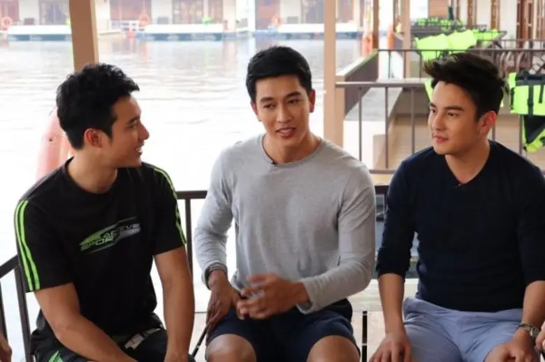 ทีวีไกด์: รายการ "ที่นี่หมอชิต" ตะลุยเที่ยวกาญจนบุรีแบบสนุกฮา กับสามหนุ่มเพื่อนซี้ ธันวา, กอล์ฟ และ เมฆ