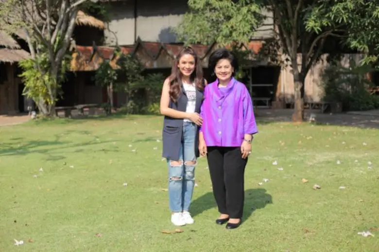 ทีวีไกด์: รายการ “คุณนายจ่ายตลาด” “น้ำหวาน” ควง “คุณนายพลอยชมพู” เข้าครัวปรุงเมนูเด็ด “ยำใหญ่ทอด”