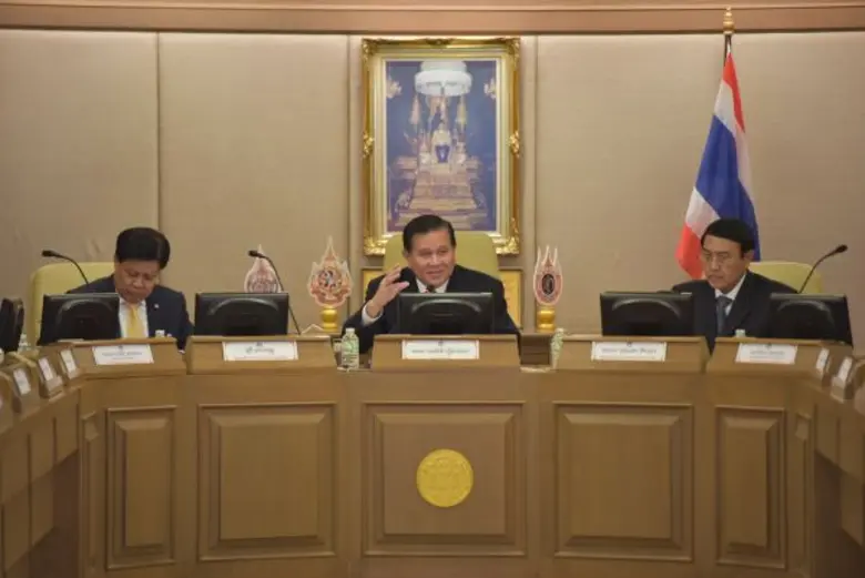 ประชุมการจัดกิจกรรมเฉลิมพระเกียรติพระบาทสมเด็จพระเจ้าอยู่หัว เนื่องในโอกาสมหามงคลเสด็จเถลิงถวัลยราชสมบัติครบ 70 ปี 9 มิถุนายน 2559 และกิจกรรมเฉลิมพระเกียรติสมเด็จพระนางเจ้าสิริกิติ์ พระบรมราชินีนาถ  ทรงเจริญพระชนมพรรษา 7 รอบ 12 สิงหาคม 2559