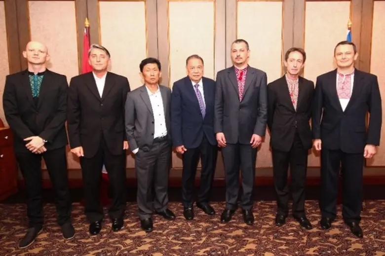 ดร.ปรีชา ถิรกิจพงศ์ ประธานกรรมการโรงแรมดิ...