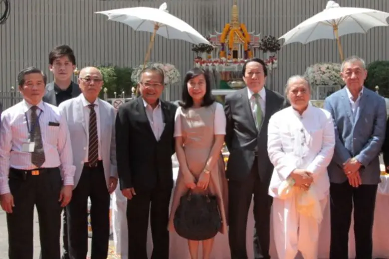 ครบรอบส่งสัญญาณ ประสาร มาลีนนท์ รองประธาน...