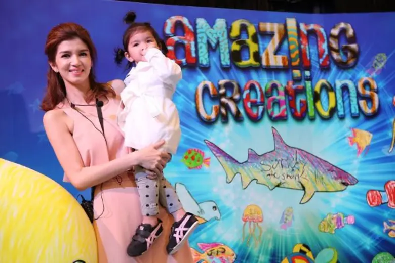 ปิดเทอมฤดูร้อนทั้งที คู่แม่-ลูกสุดน่ารัก ...