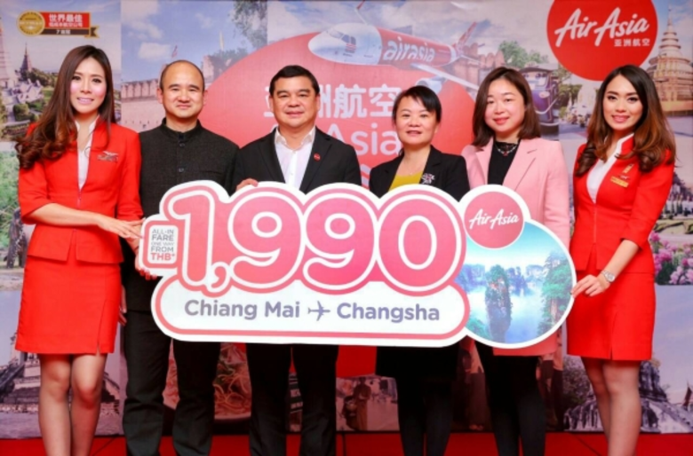 แอร์เอเชียสายการบินแรก และสายการบินเดียวท...