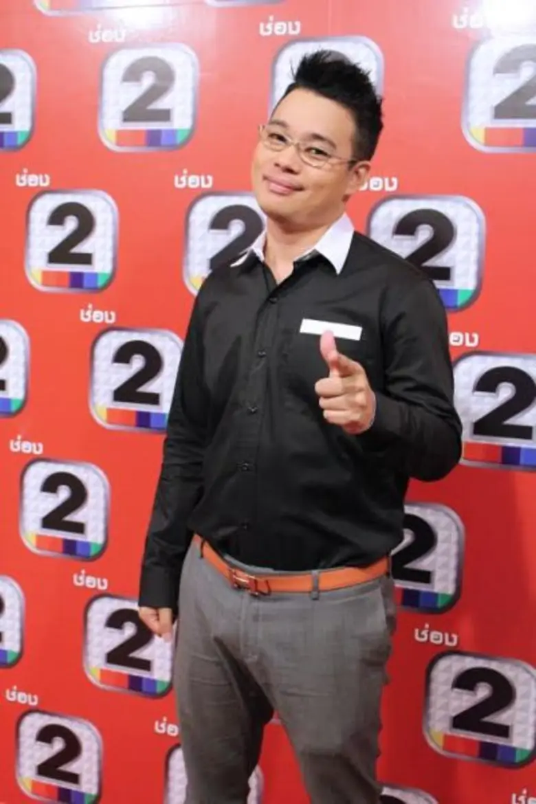 ได้ชื่อว่าเป็นหมอดูชื่อดังที่พูดจาตรงไปตร...