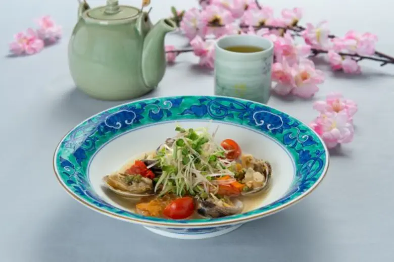 ชิเงรุ ฮางิวาระ (Shigeru Hagiwara) หัวหน้...